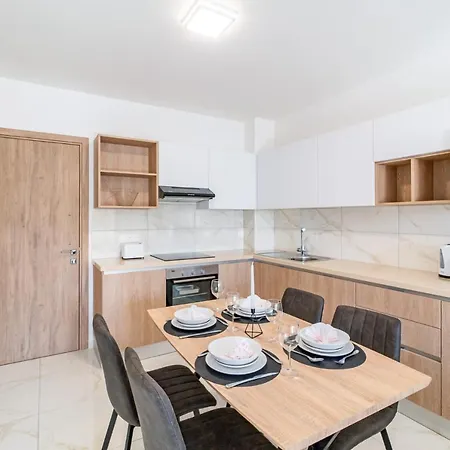 Appartement Adolina By Ezoria Paphos