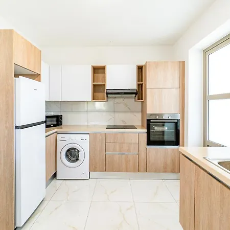 Apartamento Adolina By Ezoria *