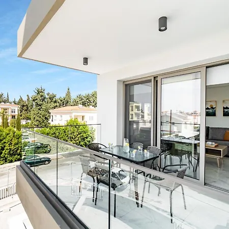 Adolina By Ezoria * Paphos