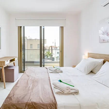 Adolina By Ezoria פאפוס