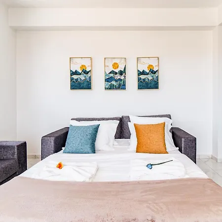 Adolina By Ezoria Paphos