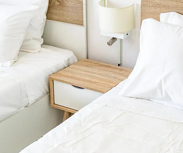 Adolina By Ezoria Lejlighed