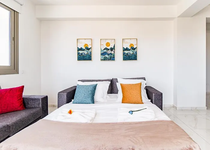 Adolina By Ezoria Paphos