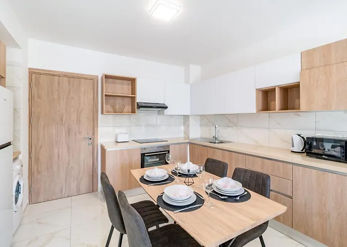 Lejlighed Adolina By Ezoria Paphos