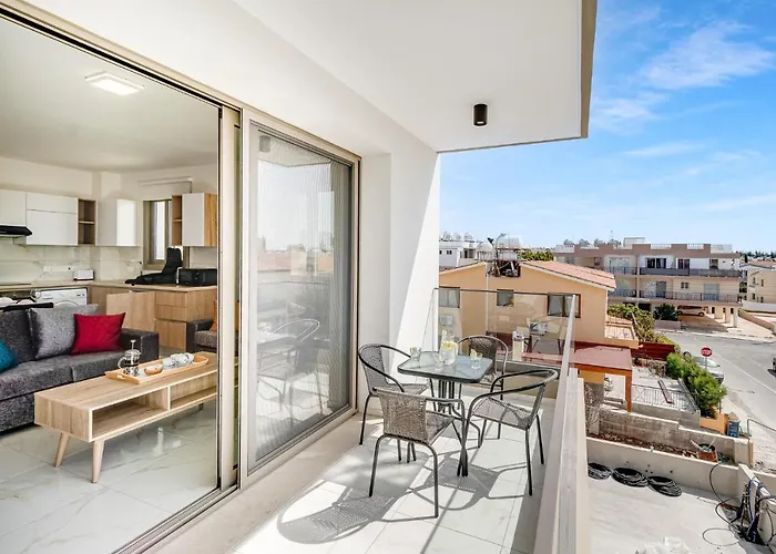 Adolina By Ezoria Paphos